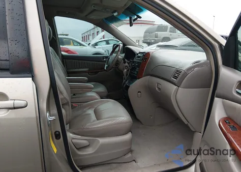 2004 Toyota Sienna Xle Limited z USA, uszkodzony, nr VIN 5TDZA22C64S215294